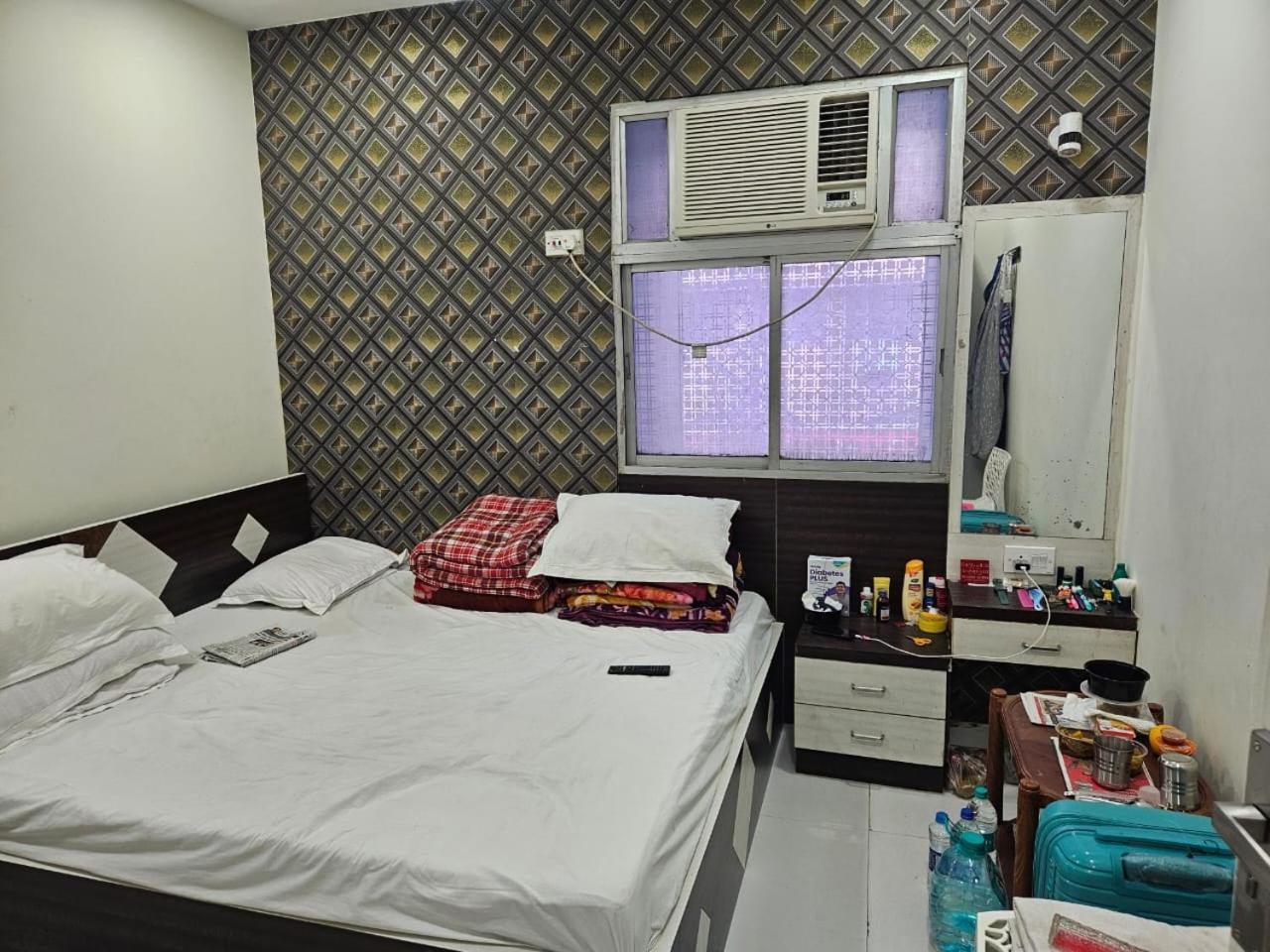 Hotel Elliot Comfort Inn Колката Екстер'єр фото